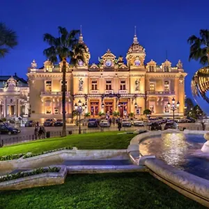 Monaco, Luxe, A 250m Casino 2* Beausoleil